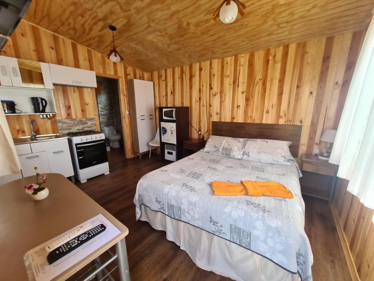 Cabanas Kompatzki Ancud Esterno foto