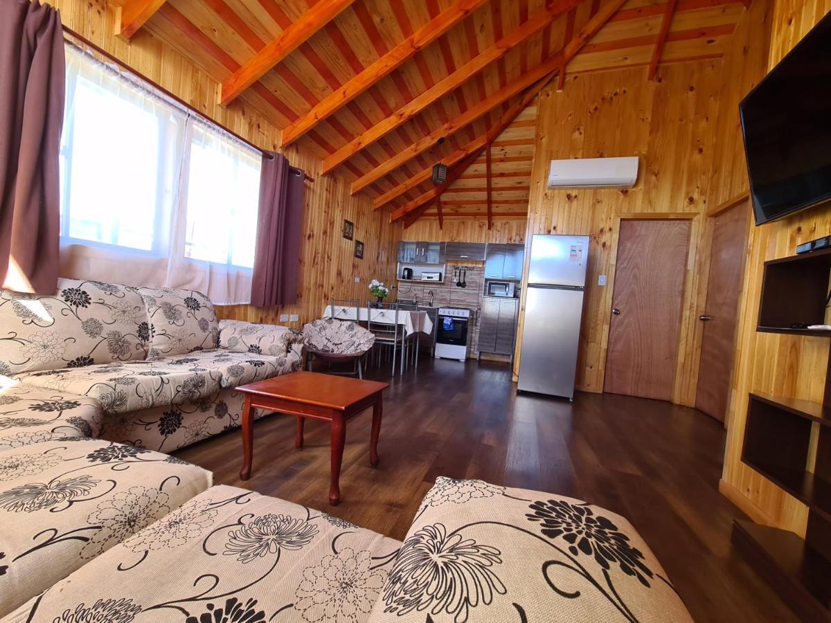 Cabanas Kompatzki Ancud Esterno foto