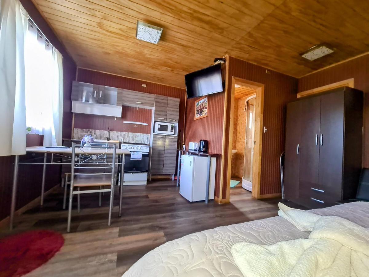 Cabanas Kompatzki Ancud Esterno foto