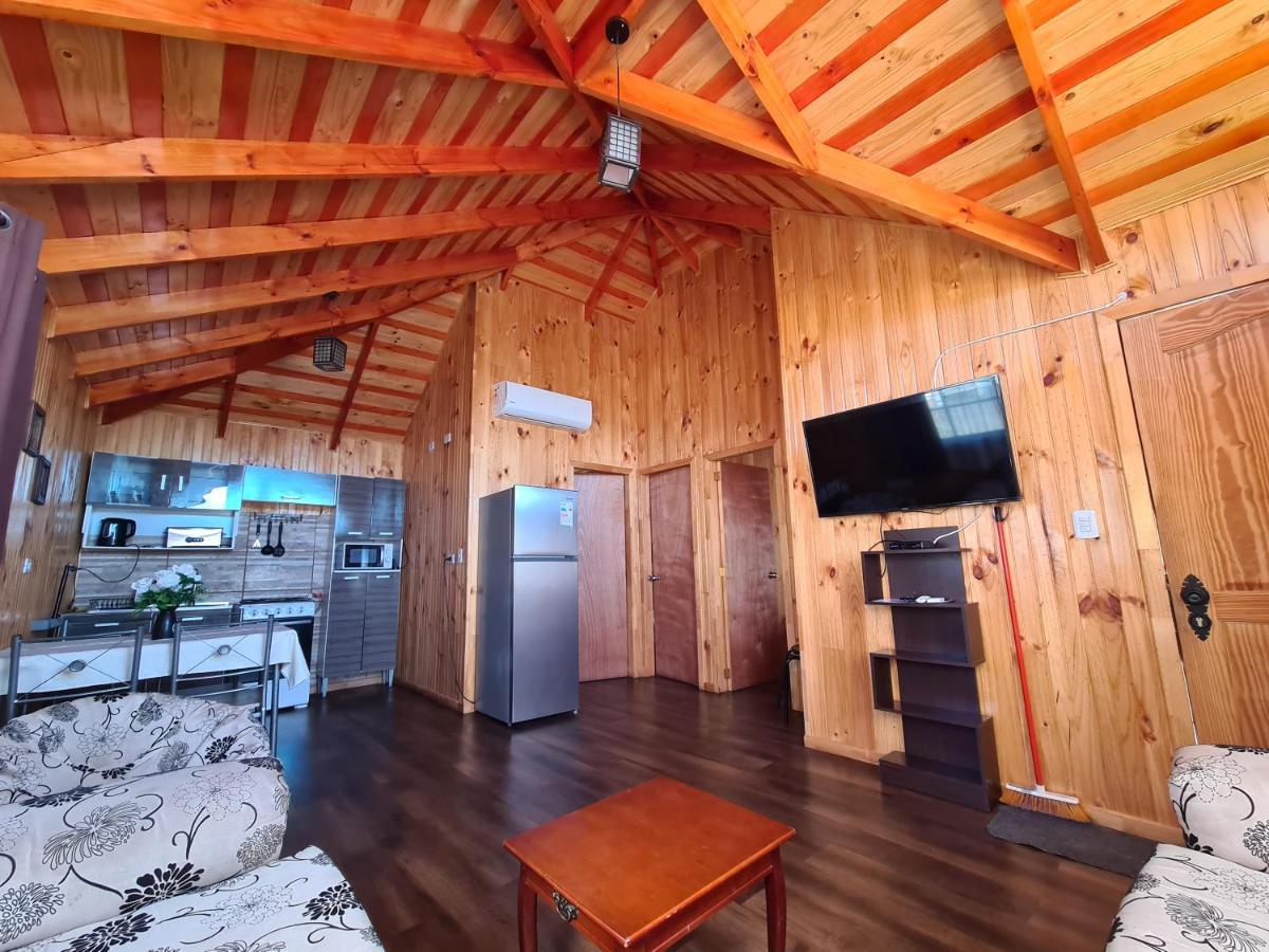 Cabanas Kompatzki Ancud Esterno foto