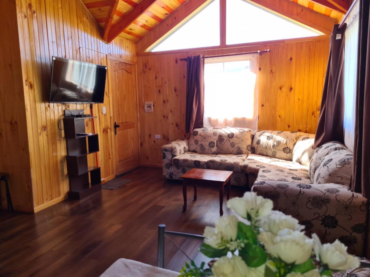 Cabanas Kompatzki Ancud Esterno foto